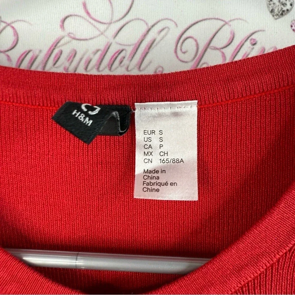 Divided cardigan, T-shirt, bright Red Short Sleeve Button Down Shirt